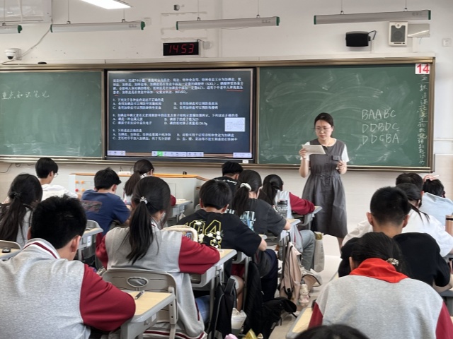 2d05973a26e643d7a4cce6150e8ef80b.jpg